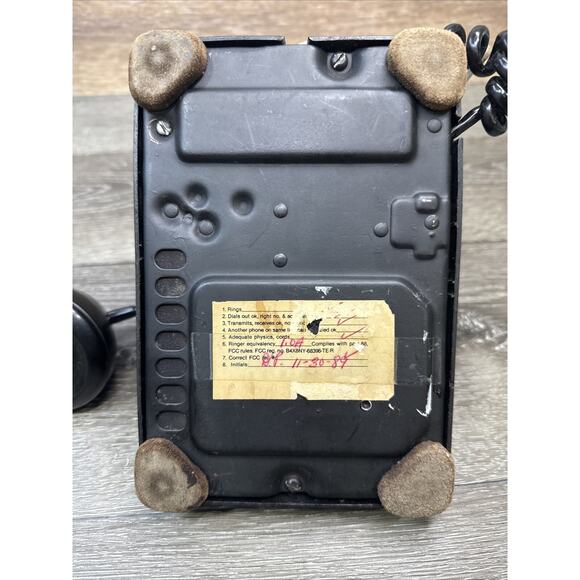 Vintage Northern Electric Rotary Dial Bakelite Desk Phone Canada Made - Picture 10 of 12